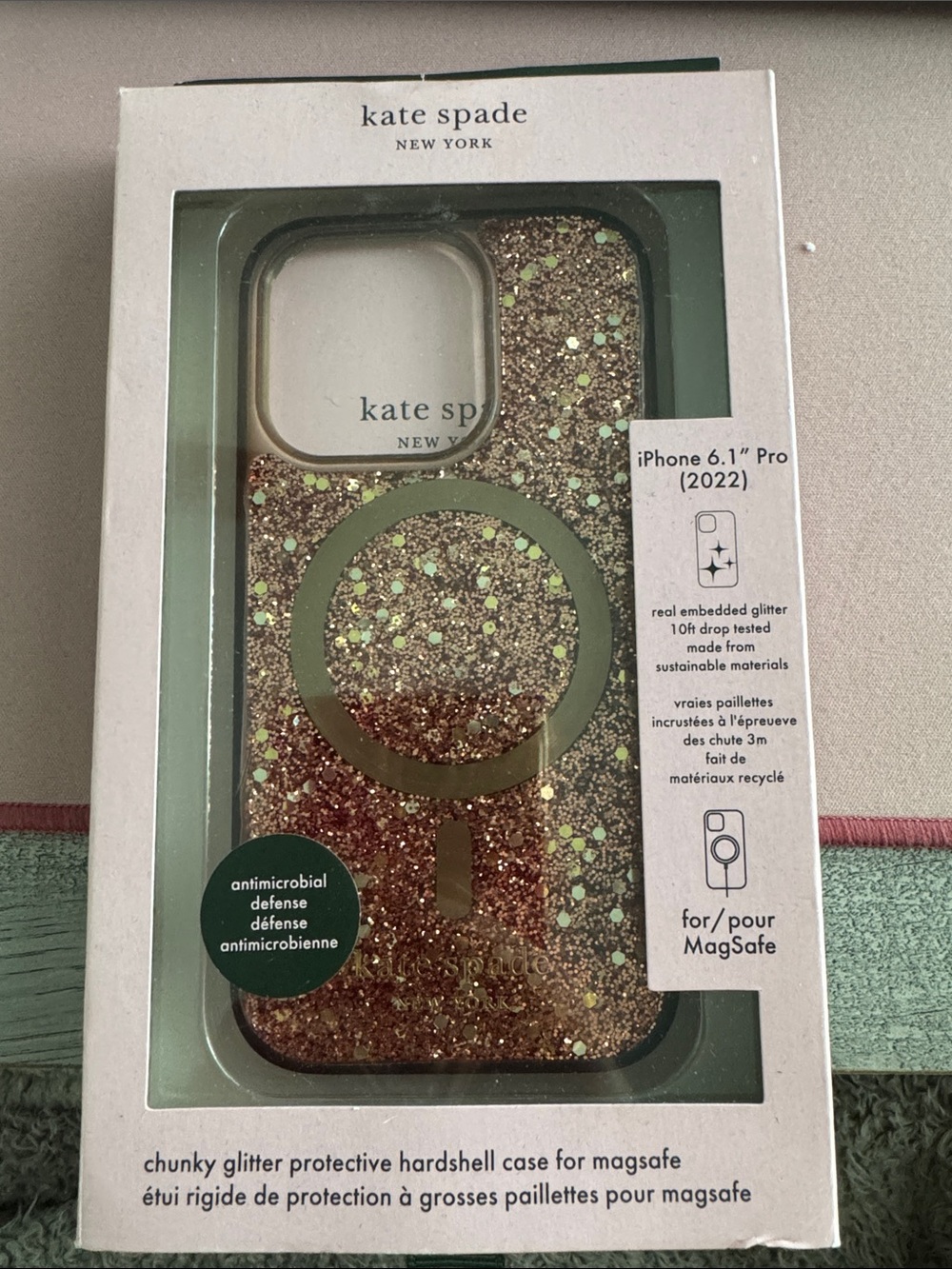 kate spade Gold and Green Glitter MagSafe iPhone 6.1" Pro Case